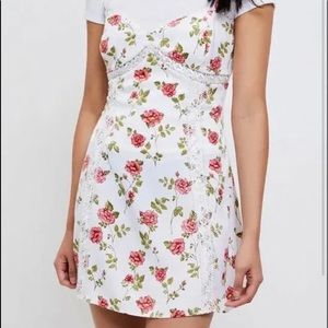 PacSun Lace Inset Floral Mini Dress